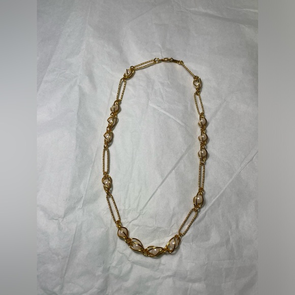Vintage Jewelry - Vintage 60s Yellow Gold Tone Faux Pearl Line Link Etched Necklace Jewelry 1960